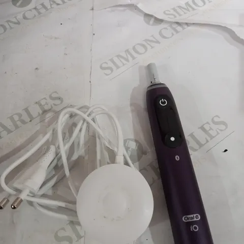 ORAL-B IO SERIES 8 