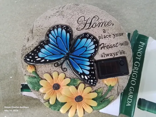 HOME2GARDEN SOLAR LED BUTTERFLY STEPPING STONE