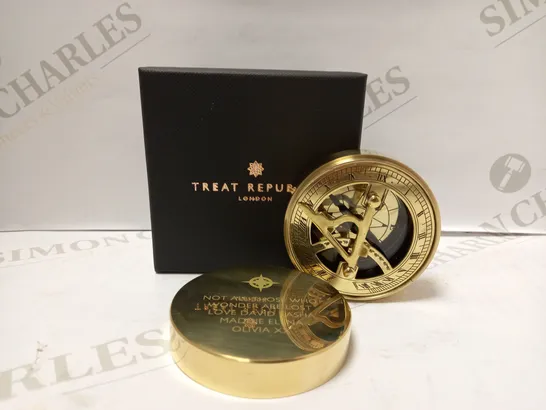 ICONIC ADVENTURER'S SUNDIAL COMPASS - PERSONALISED LID RRP £82.99