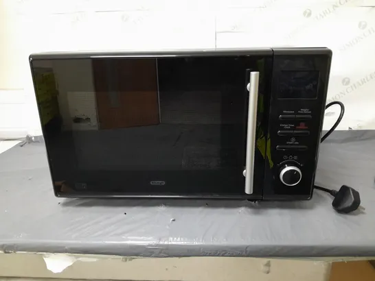 BOXED DELONGHI SOLO MICROWAVE BLACK 25 LITRES - COLLECTION ONLY