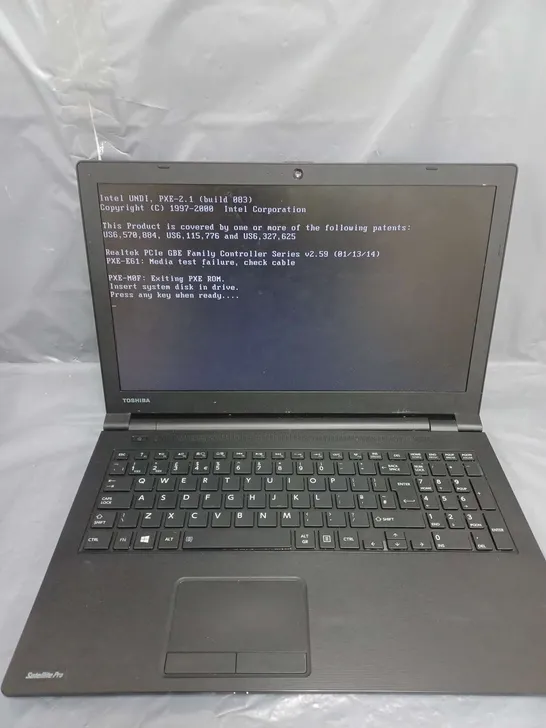 TOSHIBA SATELLITE PRO R50-B	15 INCH I3-4005U 1.70GHZ