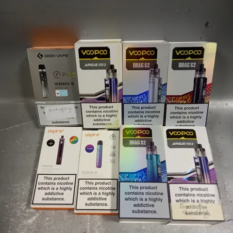 APPROXIMATELY 20 ASSORTED E-CIGARETTE PRODUCTS/ACCESSORIES TO INCLUDE VOO POO, GEEK VAPE, ASPIRE ETC 