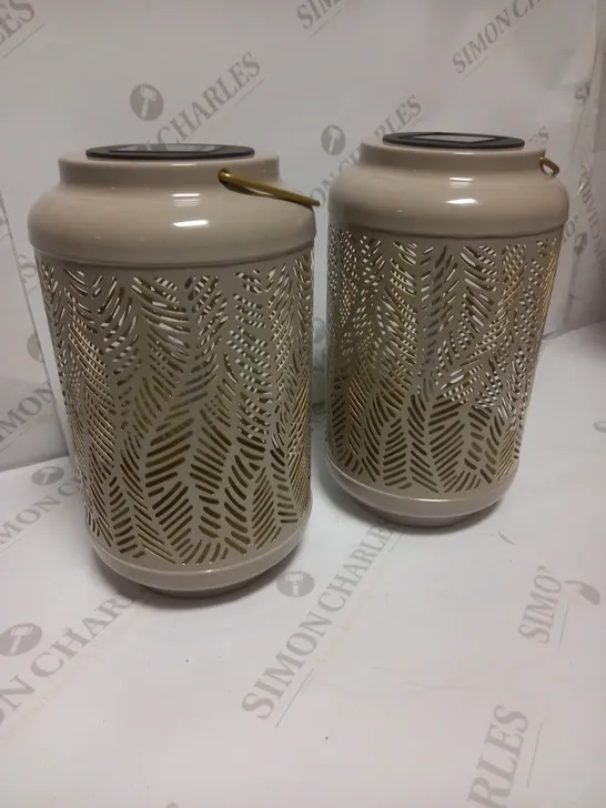 GARDEN REFLECTIONS SET OF 2 PATTERNED SOLAR LANTERNS, LEAF