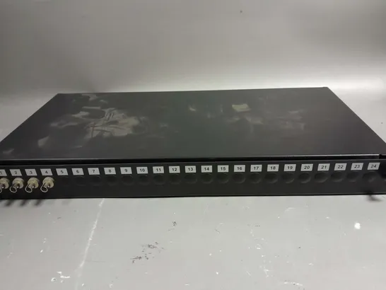 BNC 24 PORT PATCH PANEL 