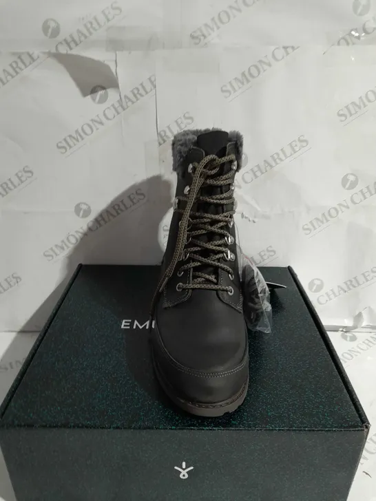  BOXED PAIRS OF EMU OKAB WATERPROOF BOOTS - DARK GREY - UK 7