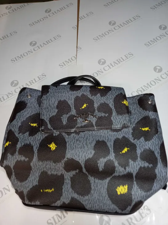 VIVIENNE WESTWOOD ANGLOMANIA BAG