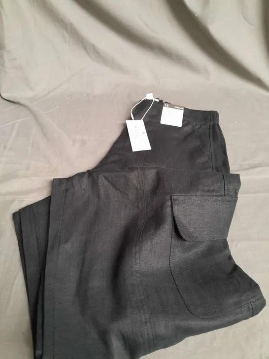 M&S WIDE BLACK LINEN PANTS - SIZE 12