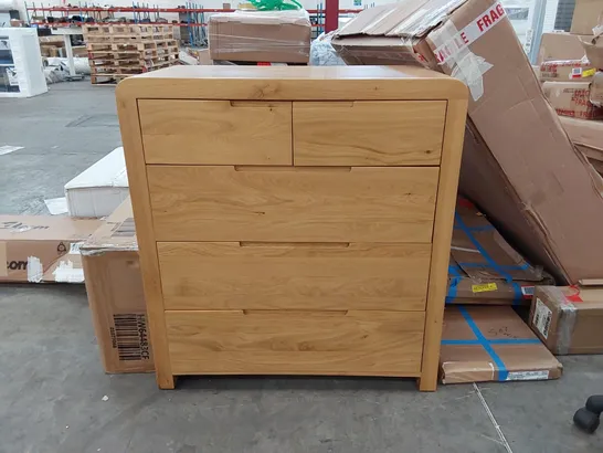 BRUNER 5-DRAWER CHEST OF DRAWERS (1 ITEM)