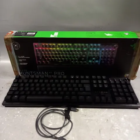 BOXED RAZER HUNTSMAN V3 PRO OPTICAL KEYBOARD 