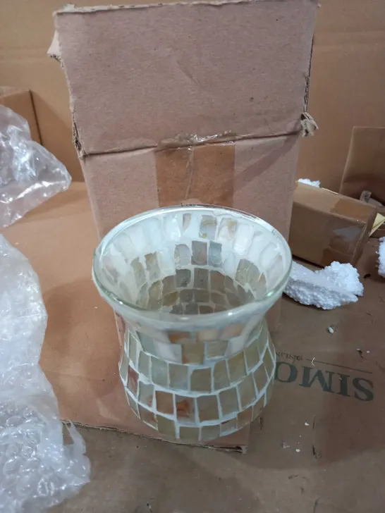 LOT OF 24 PCS MOSAIC GLASS LAMP SHADE