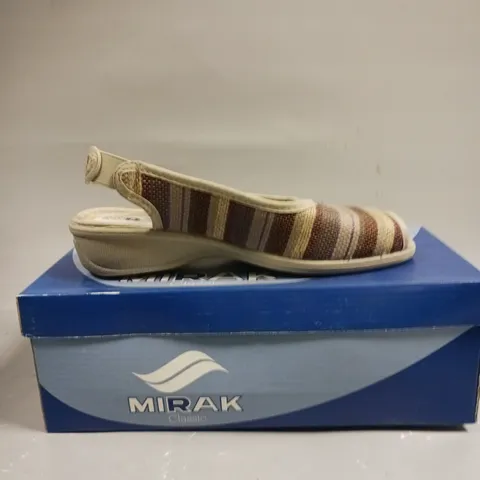 BOXED PAIR OF MIRAK LADIES BROWN STRIPED SLINGBACK SANDALS - SIZE 5