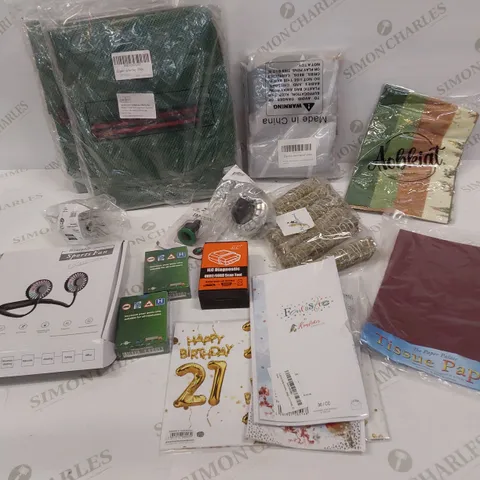 16 BRAND NEW ITEMS TO INCLUDE: 2 32 GALLON GARDEN BAGS, 2 PACKS OFTRAFFIC SIGN FLASH CARDS, WEARABLE SPORTS FAN