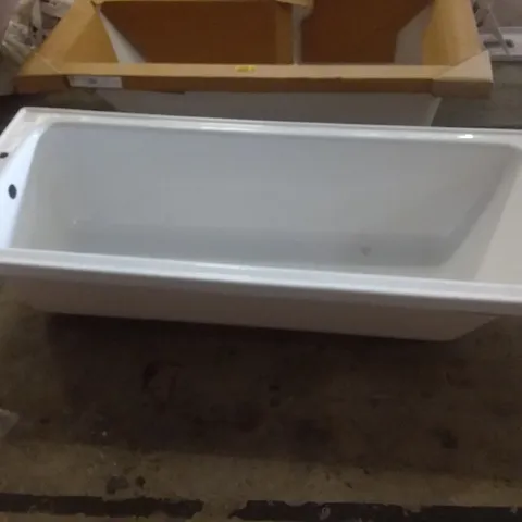 WHITE BATHTUB WITH 2 TAP HOLES AND 2 BATHTUB PANELS OF DIFFERING SHAPE