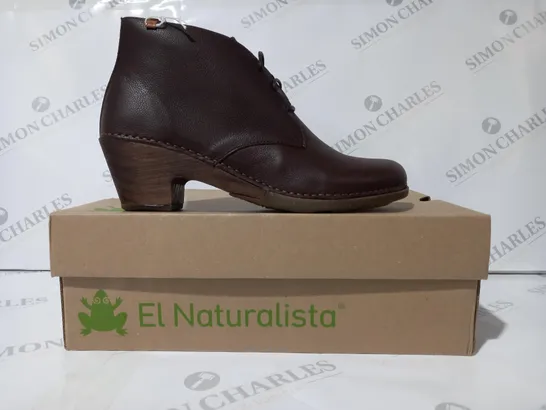 BOXED PAIR OF EL NATURALISTA SYLVAN LOW HEEL ANKLE BOOTS IN BROWN EU SIZE 41