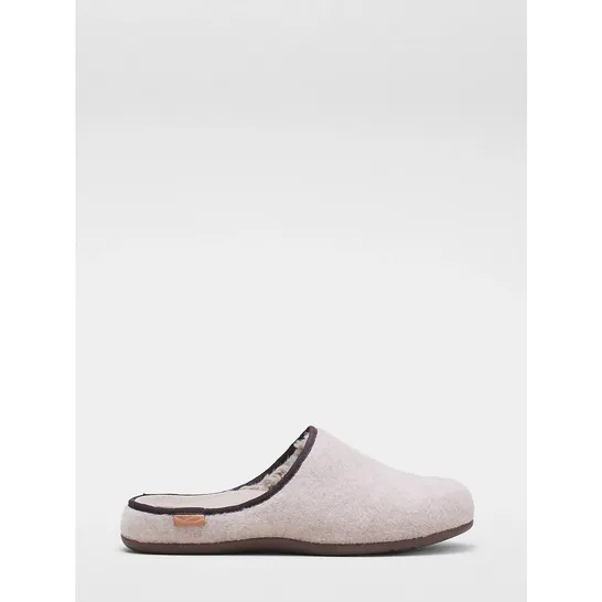 STRIVE COPENHAGEN CLOG SLIPPERS IN OAT SIZE 4 