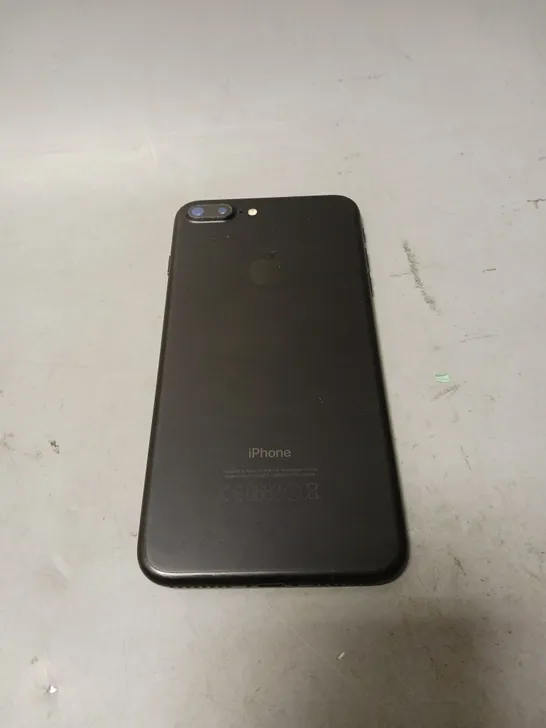 BOXED APPLE IPHONE 7 PLUS