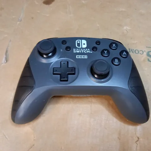 NINTENDO SWITCH CONTROLLER