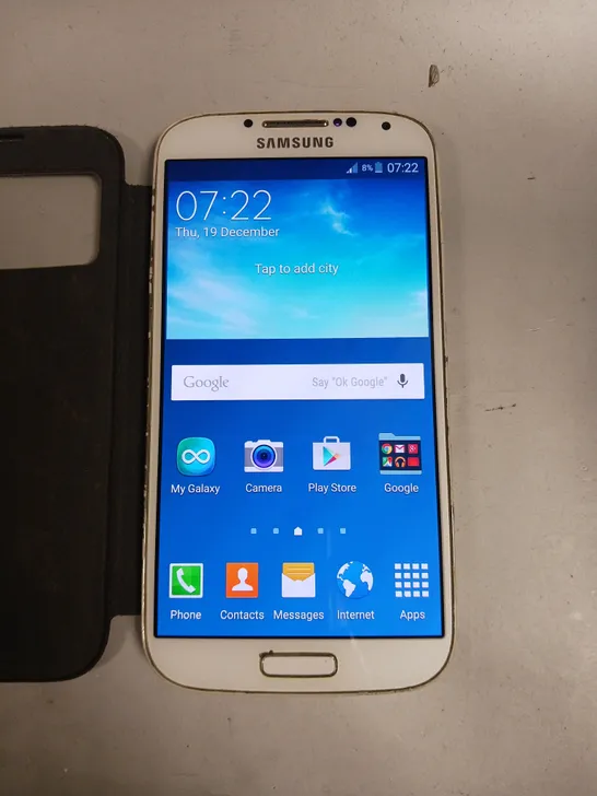 SAMSUNG GALAXY S4 SMARTPHONE 