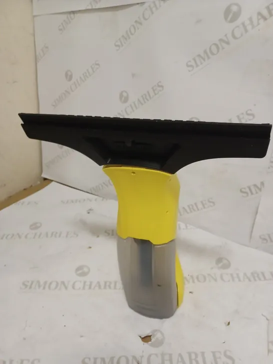 KARCHER WV1 WINDOW VAC 