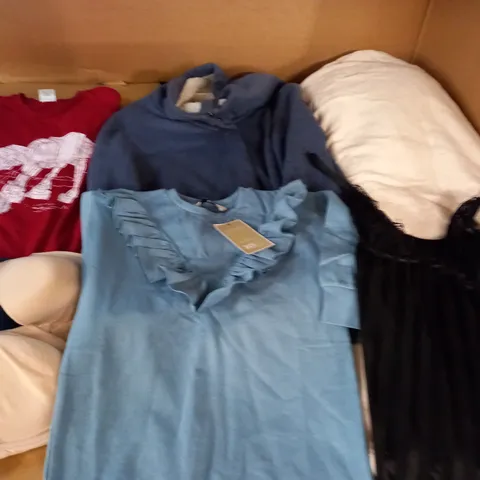 LARGE QUANTITY OF ASSORTED CLOTHING ITEMS TO INCLUDE ZARA, M&S AND VERY