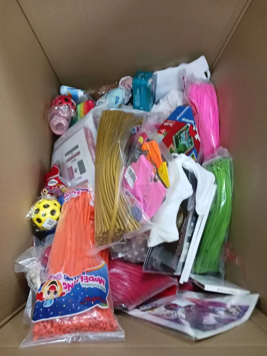 LARGE BOX OF ASSORTED TOYS AND GAMES TO INCLUDE PEPPA PIG, CRAYOLA AND BALLOONS