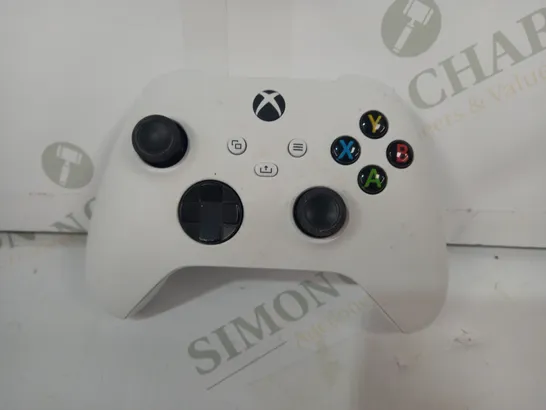 MICROSOFT 1914 XBOX SERIES X/S WIRELESS CONTROLLER IN WHITE