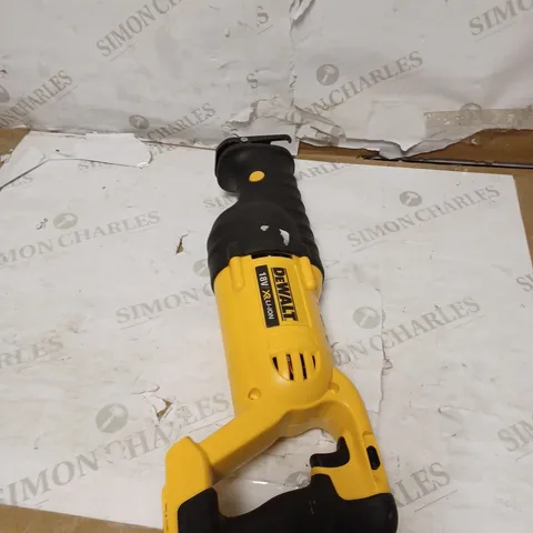 DEWALT 18V XR LITHIUM-ION BODY ONLY RECIPROCATING SAW DCS380