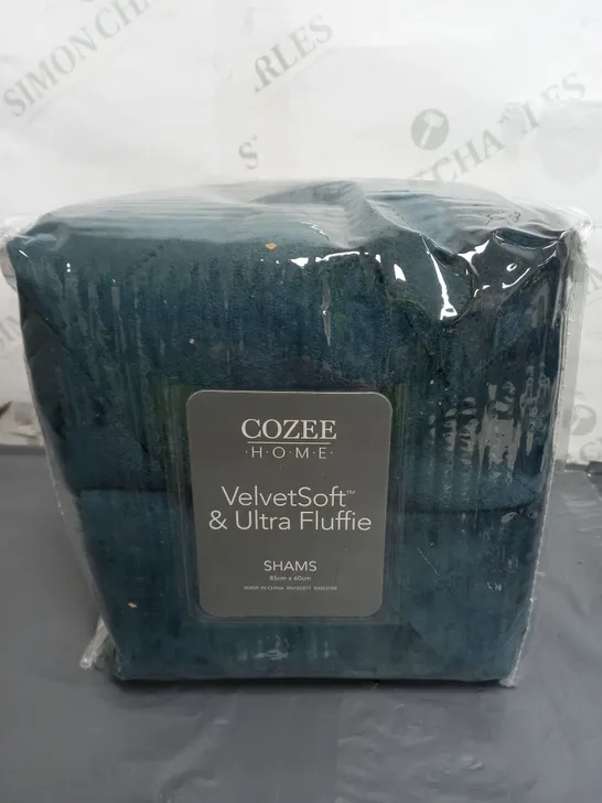 COZEE HOME VELVETSOFT & FLUFFY FILLED DIAMOND QUILT BEDSPREAD IN JUNIPER 50CM X 260CM 