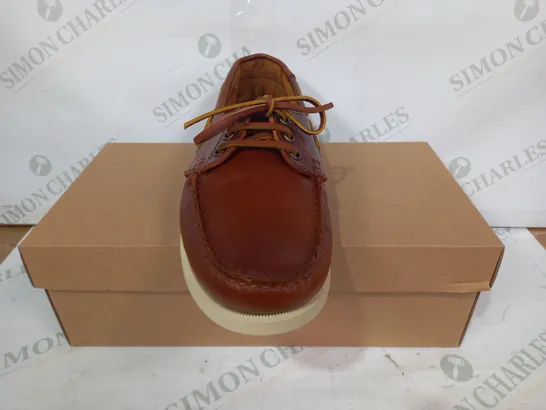 BOXED PAIR OF OLIVER SWEENEY SEVILLE LACE UP SHOES IN TAN UK SIZE 9