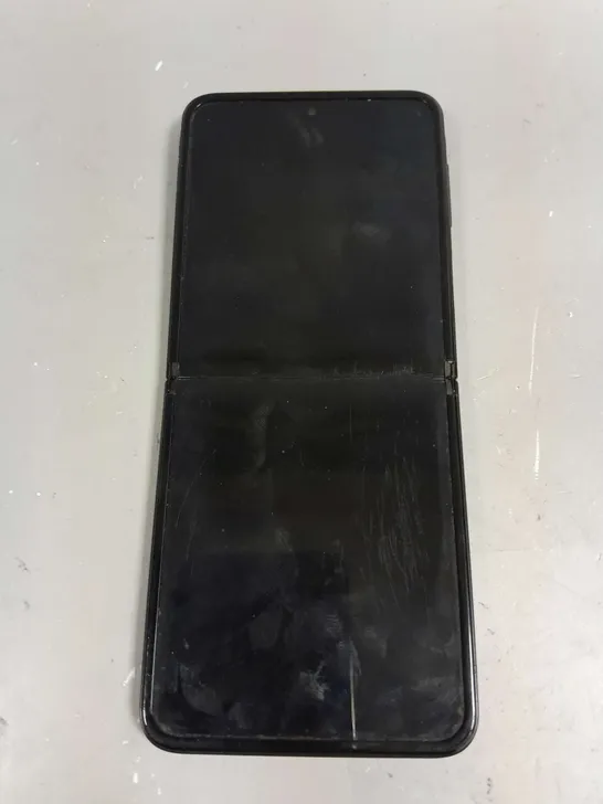 SAMSUNG GALAXY FOLD SMARTPHONE 