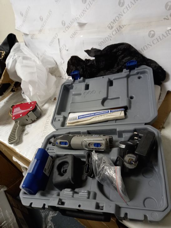 DREMEL CORDLESS 8220 MULTITOOL SYSTEM