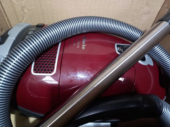 MIELE SGDF3 VACCUM