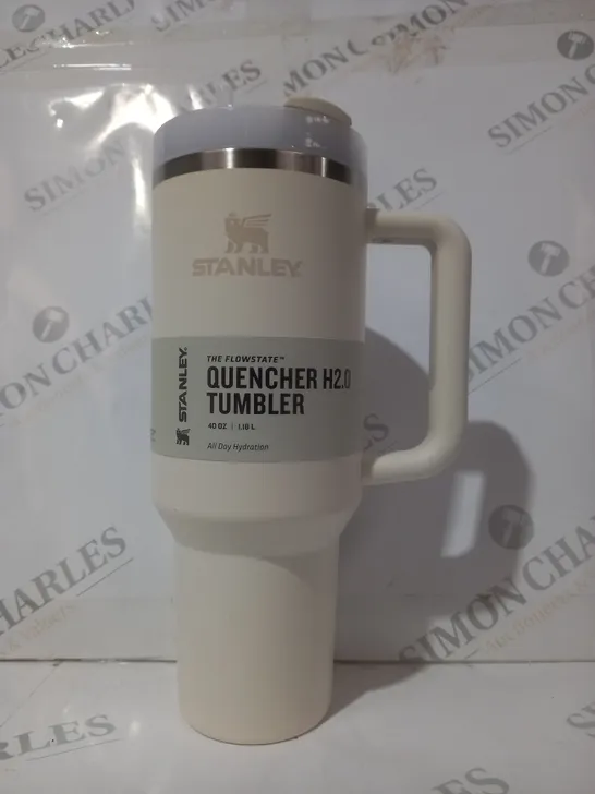 STANLEY THE FLOWSTATE QUENCHER H2.0 TUMBLER IN BEIGE