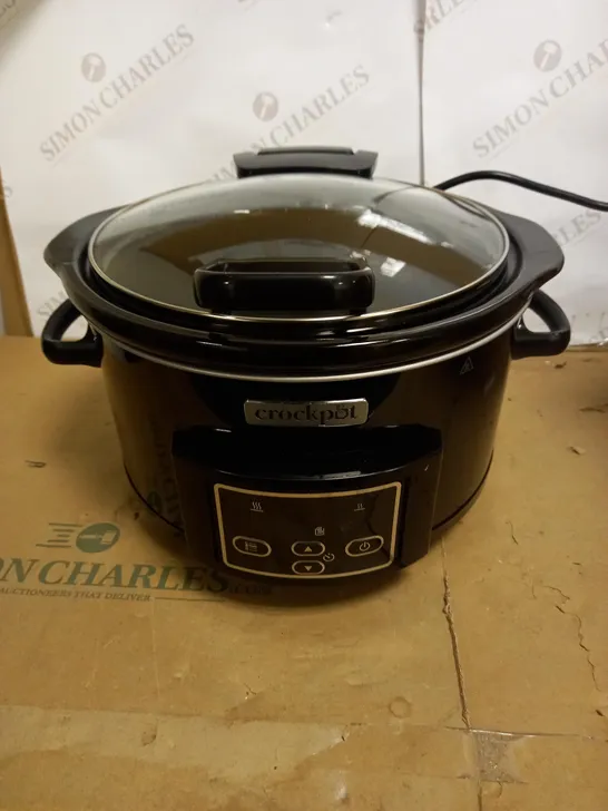 CROCK POT SLOW COOKER 