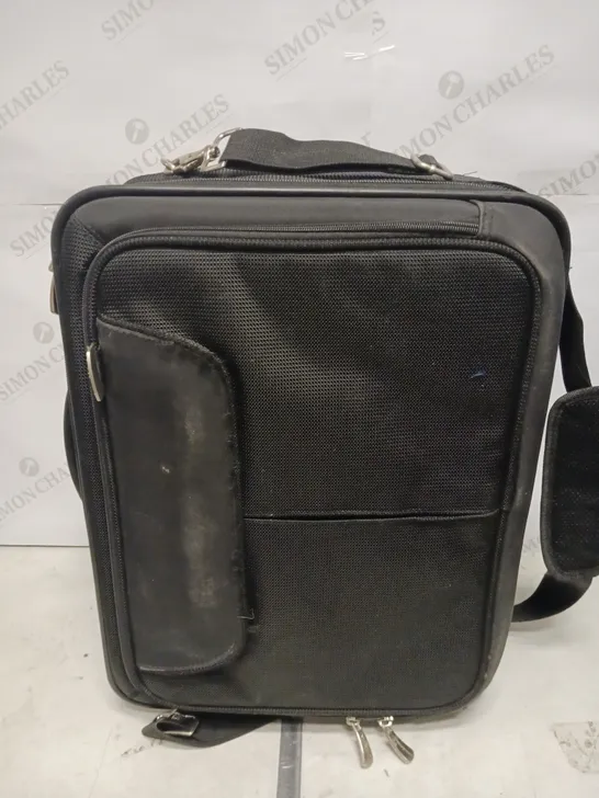 DICOTA ECO MULTI STORAGE CARRY CASE IN BLACK 