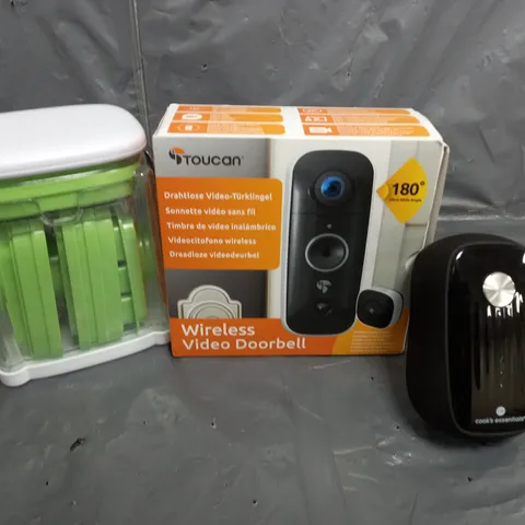 APPROXIMATELY 15 ASSORTED ITEMS TO INCLUDE VIDEO DOORBELL, ELECTRIC CAN OPENER, VEGETABLE CUTTER, ETC