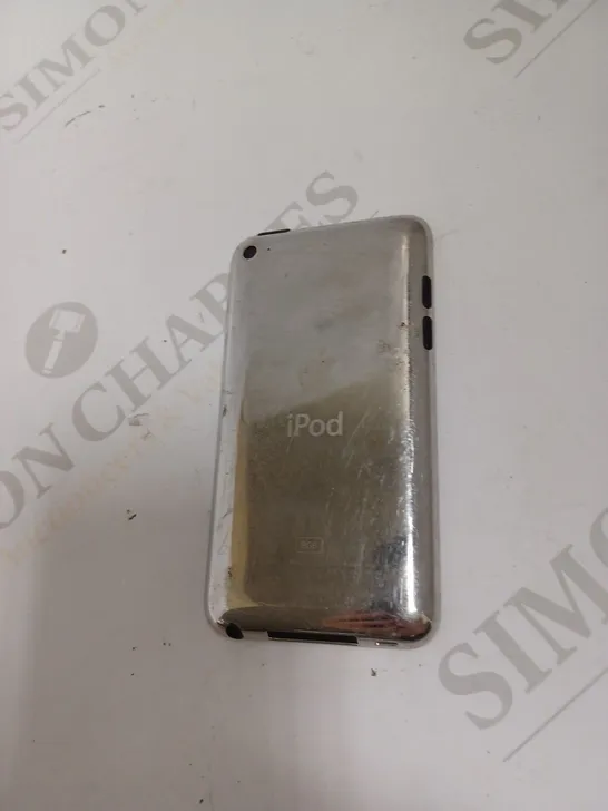 APPLE A1367 IPOD TOUCH 