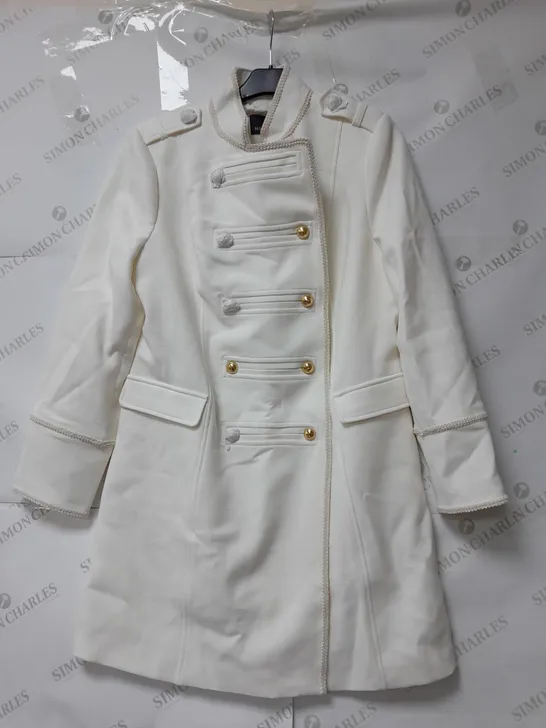 JULIEN MCDONALD LADIES CREAM COAT SIZE 20