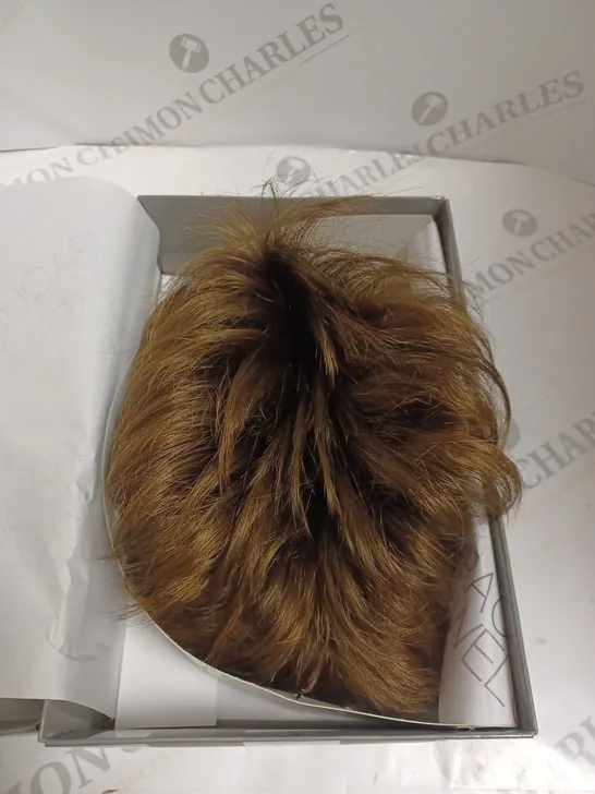 BOXED WINNER WIG BY RAQUEL WELCH - BROWN