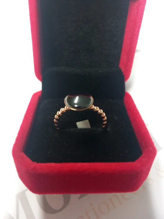 BERING ROSE CIRCLE & BEAD RING SIZE 7