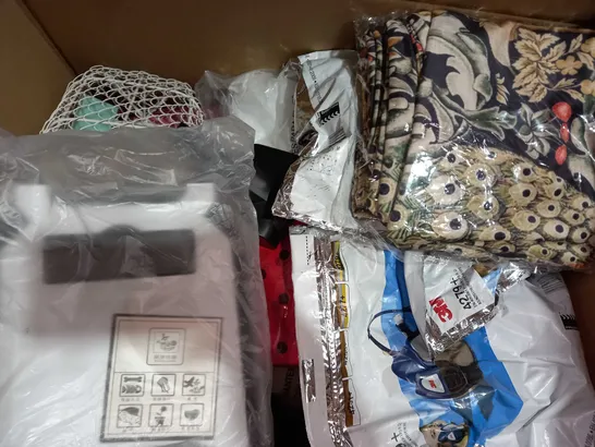 BOX OF APPROXIMATELY 10 ASSORTED HOUSEHOLD ITEMS TO INCLUDE CLAIRE'S SOFT FLUFFY DIARY, 3M PROTECTIVE FACE MASK, GAS APPLIANCE CONNECTING HOSE, ETC