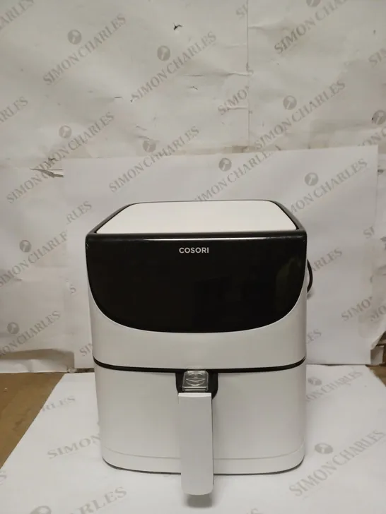 COSORI AIR FRYER 1700W MAX XXL 5.5L DIGITAL TOUCHSCREEN - WHITE