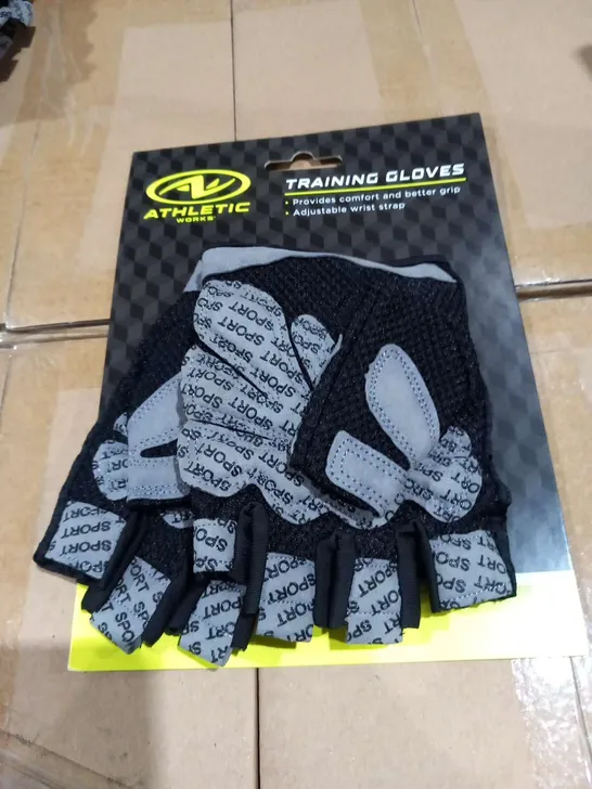 APPROXIMATELY NINE BOXES OF FIVE BRAND NEW BOXED ATHLETIC WORKS TRAINING GLOVES