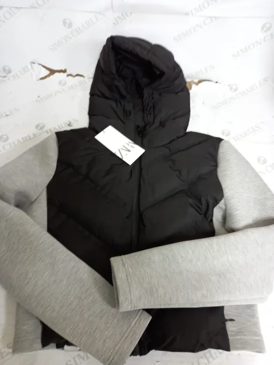 ZARA HOODED JACKET IN BLACK & GREY - XL