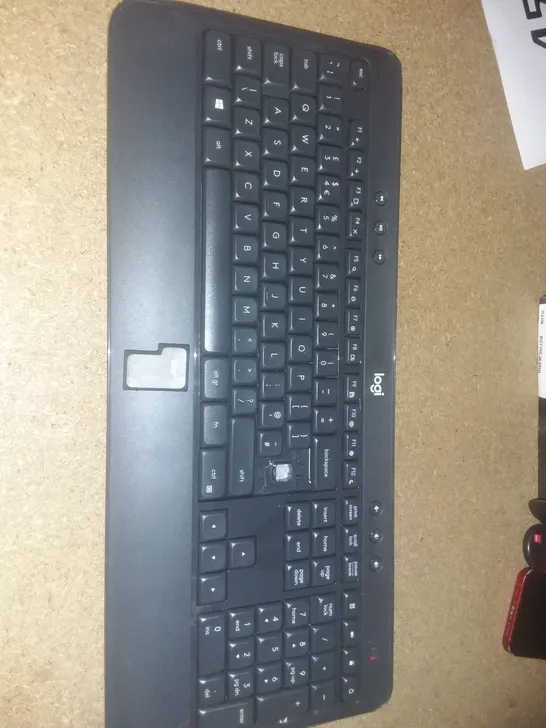 LOGITECH MK540 WIRELESS KEYBOARD