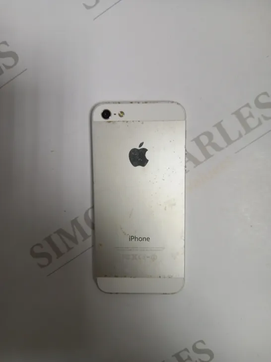 APPLE IPHONE 5 (A1429) 