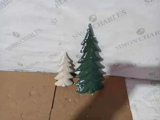 BOXED DESIGNER SET OF CERAMIC CHRISTMAS TREES RRP £22.99