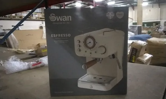 BOXED NORDUC ESPRESSO AND COFFEE MACHINE , WHITE