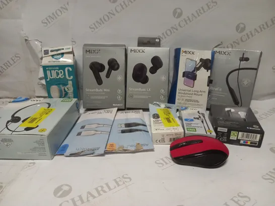 BOX TO CONTAIN APPROX. 20 X ASSORTED ELECTRONIC & TECH GOODS, INCLUDES EARPHONES, COMPUTER MOUSE, CHARGING CABLES ETC 