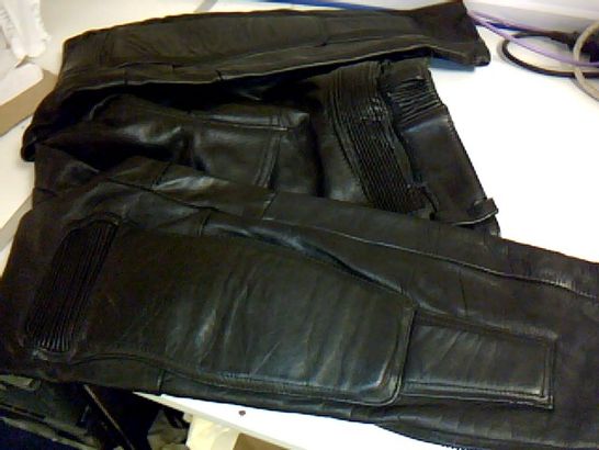 PAIR BIKERS PARADISE BLACK LEATHER MOTORCYCLE TROUSERS, SIZE UNSPECIFIED